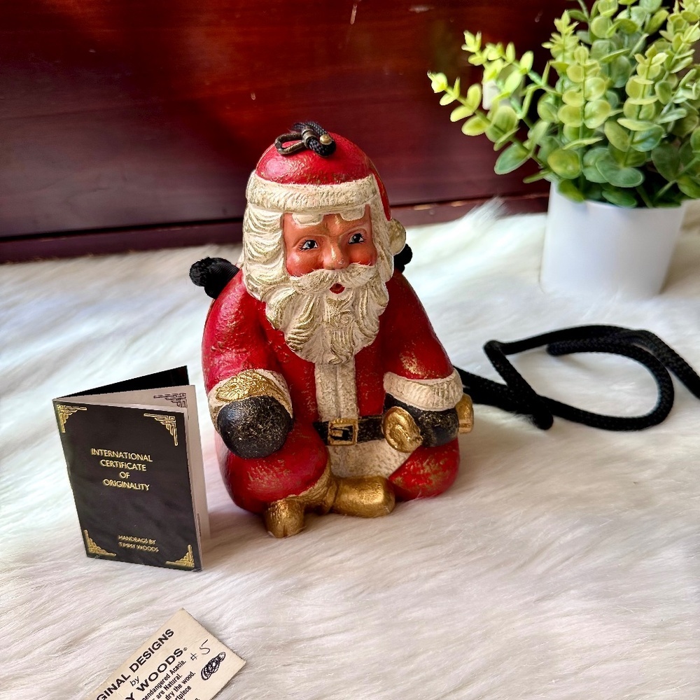 Timmy Woods Santa Claus Hand-Carved Acacia Wood‎ Handbag Vintage Collectible